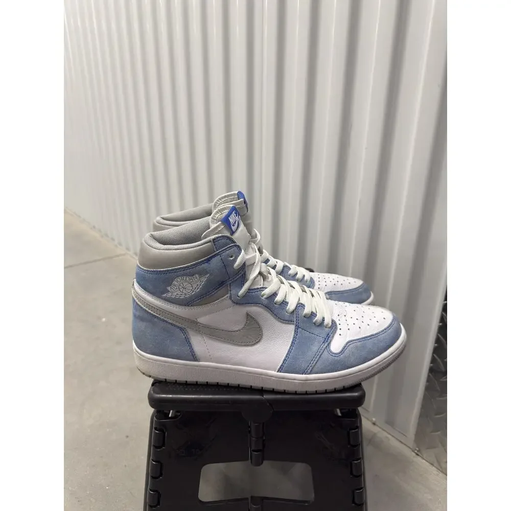 Nike Air Jordan 1 Hyper Royal Light 2021 Size 12 Men's - 555088-402 Retro OG